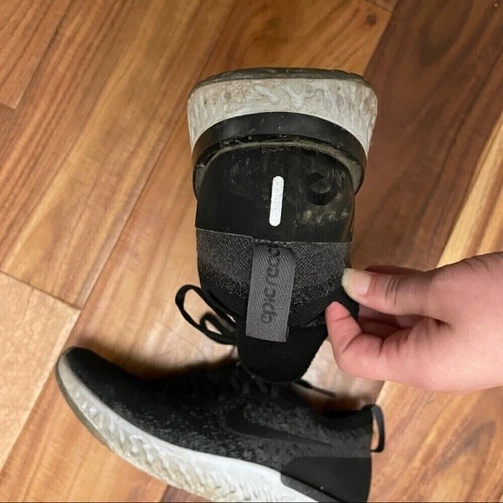 NIKE | black epic fly sneakers - Picture 3 of 4